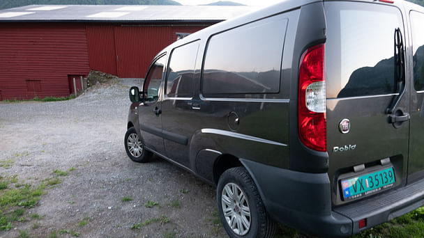 Fiat Doblo Cargo med Vinterdekk