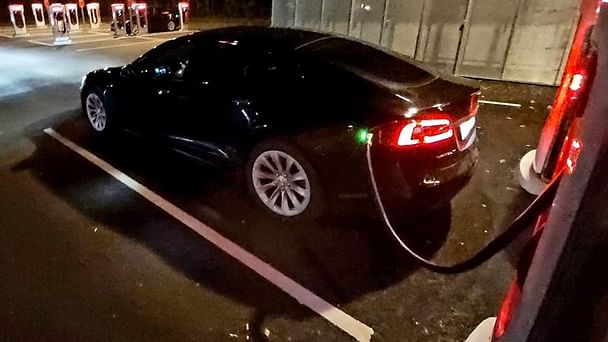 Tesla Model S med Vinterdekk