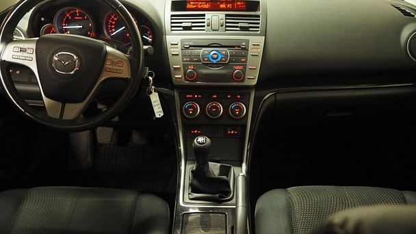 Mazda 6 med Tilhengerfeste