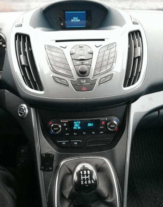 Ford C-Max with Ski racks
