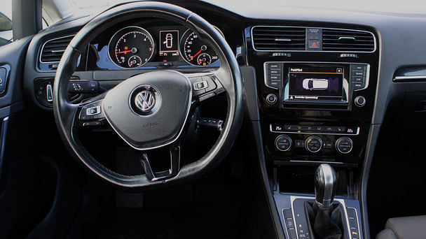 Volkswagen Golf Kombi med Lydinngang