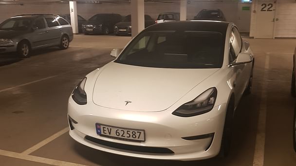 Tesla Model 3, 2019, Elektrisk, automatisk