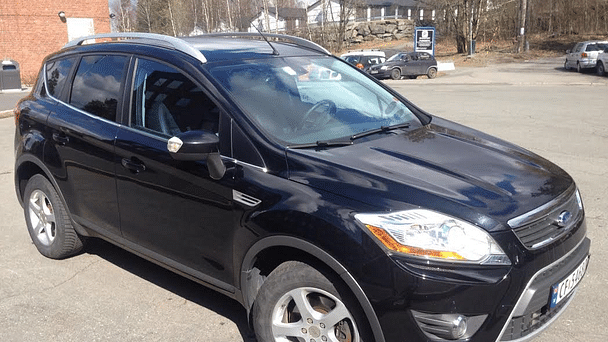 Ford Kuga med Vinterdekk
