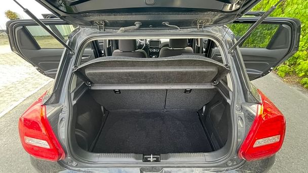 Suzuki Swift med Lydinngang