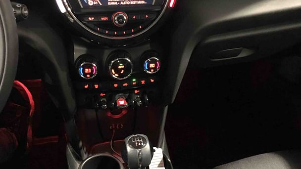 Mini Cooper 3-dører med Vinterdekk