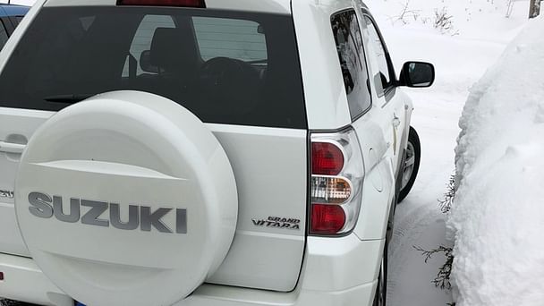 Suzuki Grand Vitara med Vinterdekk