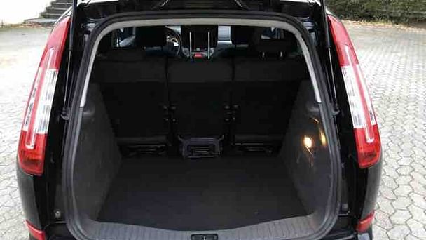 Ford C-Max med Skistativ