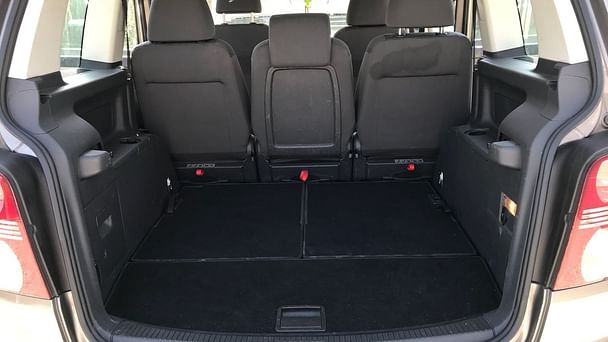 Volkswagen Touran med Aircondition