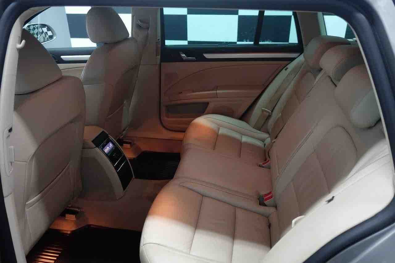 Skoda Superb Combi med Tilhengerfeste