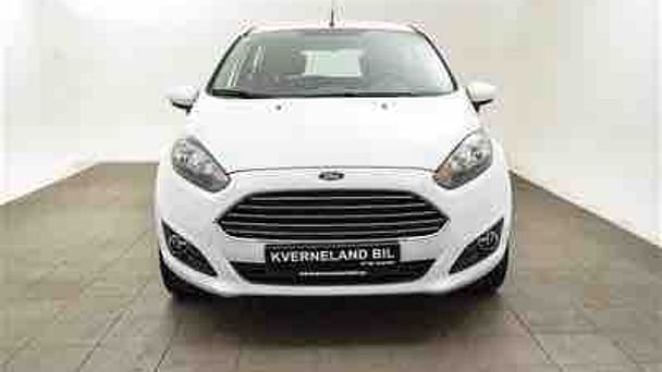 Ford Fiesta med Lydinngang