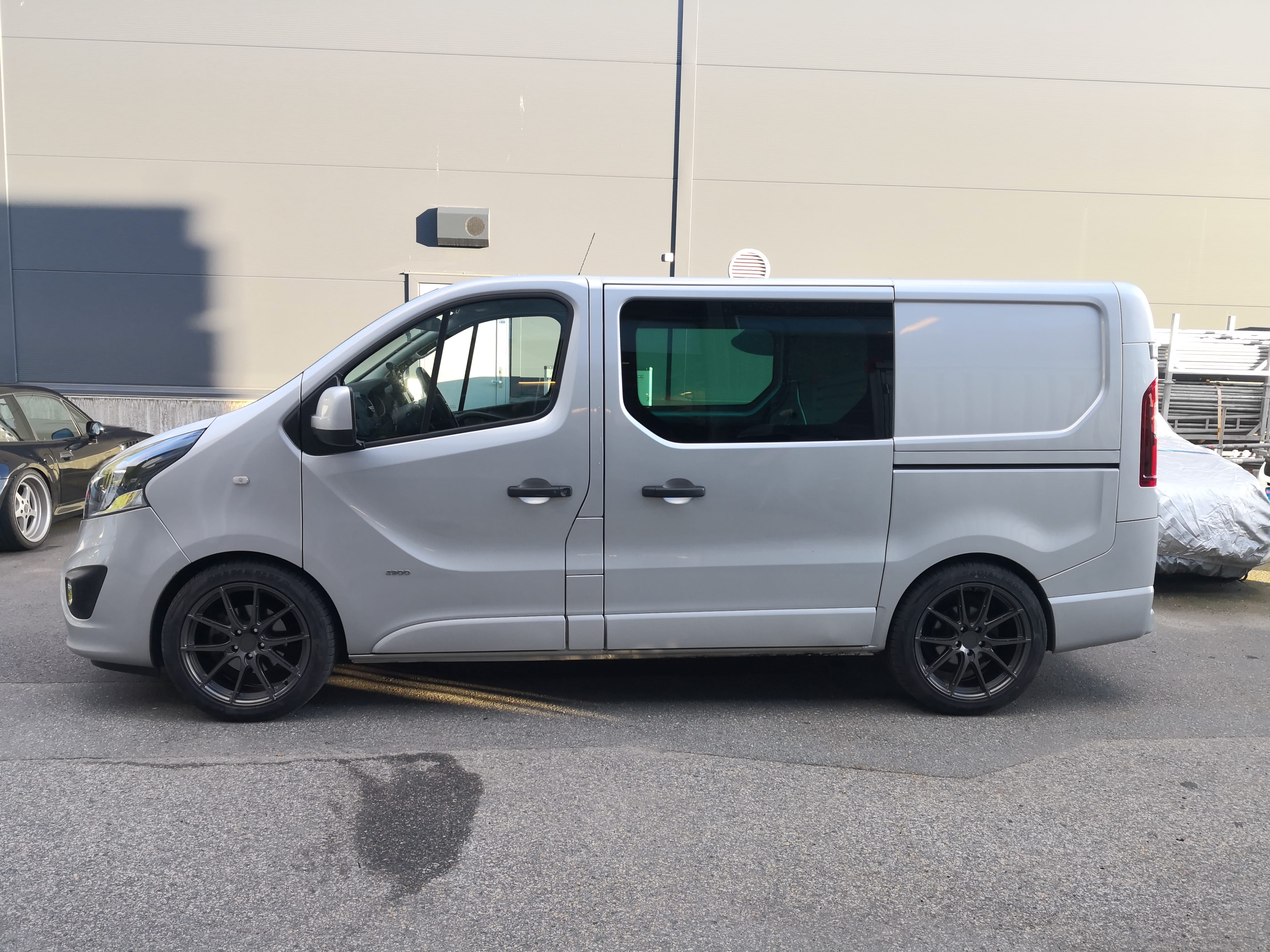 Opel Vivaro med Aircondition