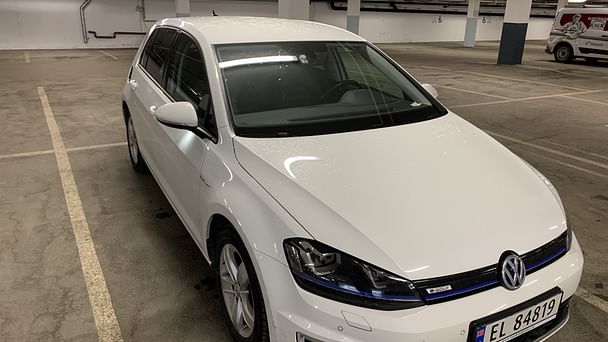 Volkswagen e-Golf, 2015, Elektrisk, automatisk