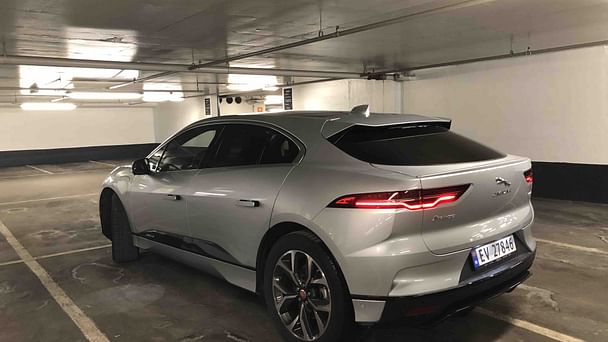 Jaguar I-pace med GPS