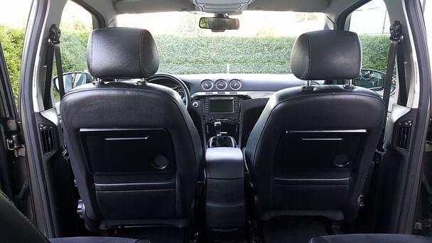 Ford Galaxy med Lydinngang