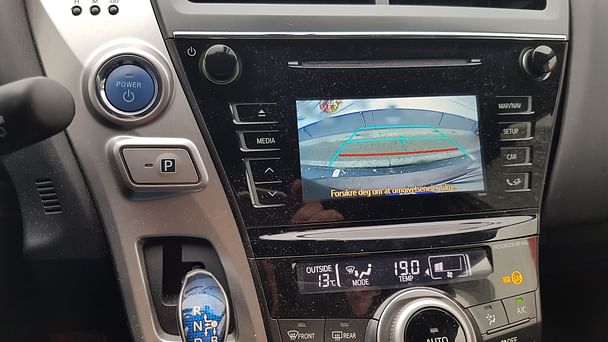 Toyota Prius + med Lydinngang