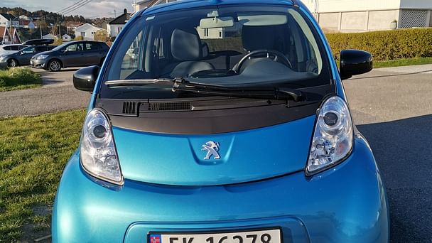 Peugeot iOn med Vinterdekk