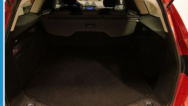 Ford Mondeo SW med Skiboks