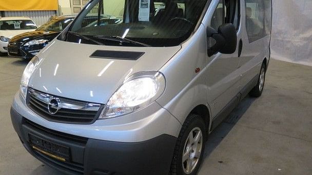 Opel Vivaro, 2010, Diesel, 9 seter eller mer