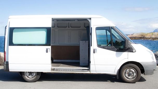 Ford Transit Connect med Lydinngang