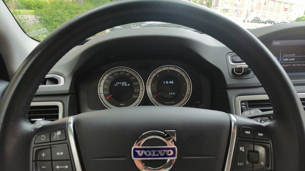 Volvo V70 med Lydinngang