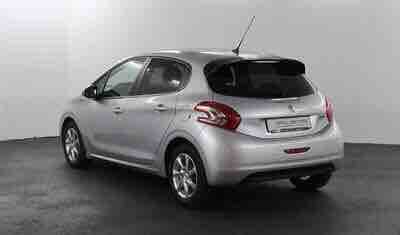 Peugeot 208 with Snow tires