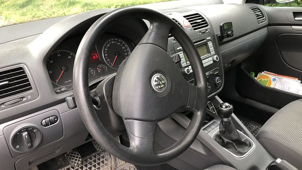 Volkswagen Golf Kombi