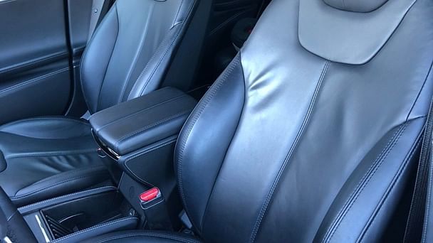 Tesla Model S 85D med Cruisekontroll