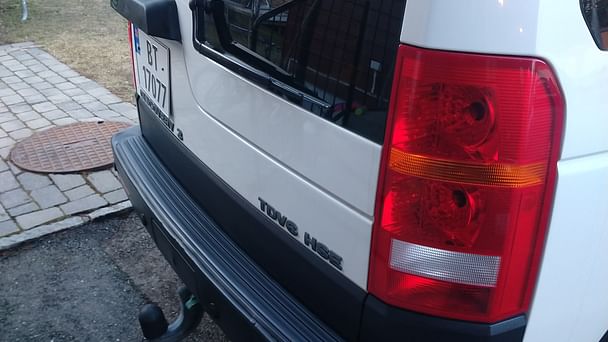 Land-Rover Discovery med Lydinngang