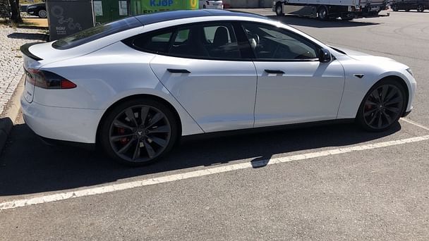 Tesla Model S, 2015, Elektrisk, automatisk