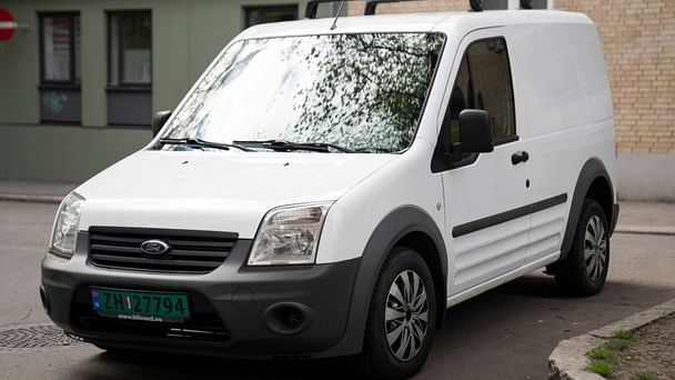 Ford Transit Connect med Lydinngang