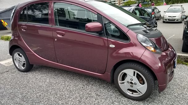 Mitsubishi i-Miev med Vinterdekk