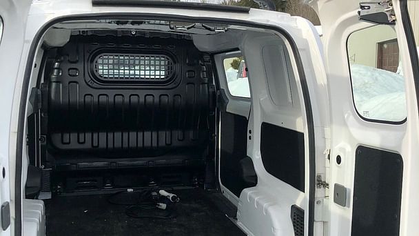 Nissan e-NV200 Varebil med GPS