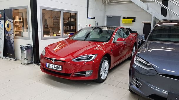 Tesla Model S