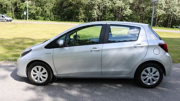 Toyota Yaris med Vinterdekk