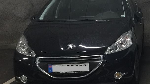 Peugeot 208, 2014, Bensin