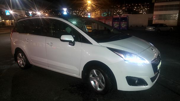 Peugeot 5008, 2015, Diesel, automatisk, 7 seter