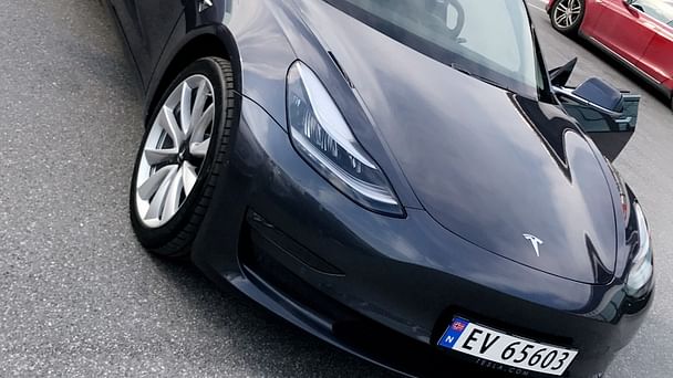 Tesla Model 3, 2019, Elektrisk, automatisk
