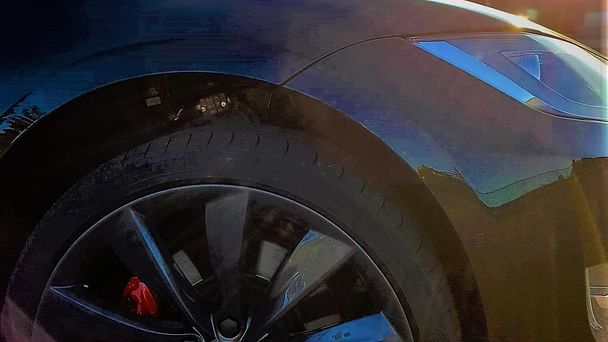 Tesla Model S med Vinterdekk