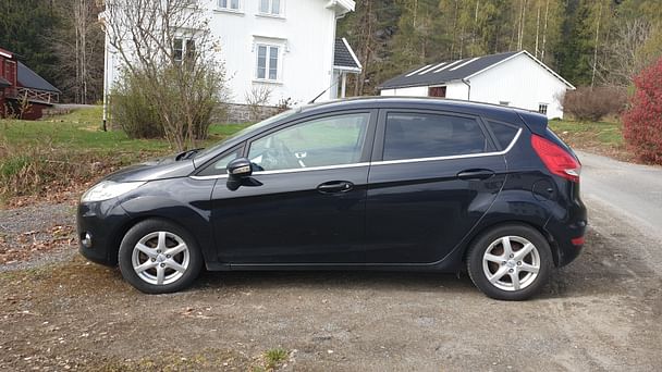 Ford Fiesta med Vinterdekk