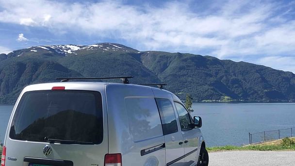 Volkswagen Caddy Maxi med Vinterdekk