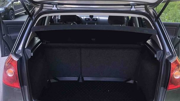 Volkswagen Golf Kombi