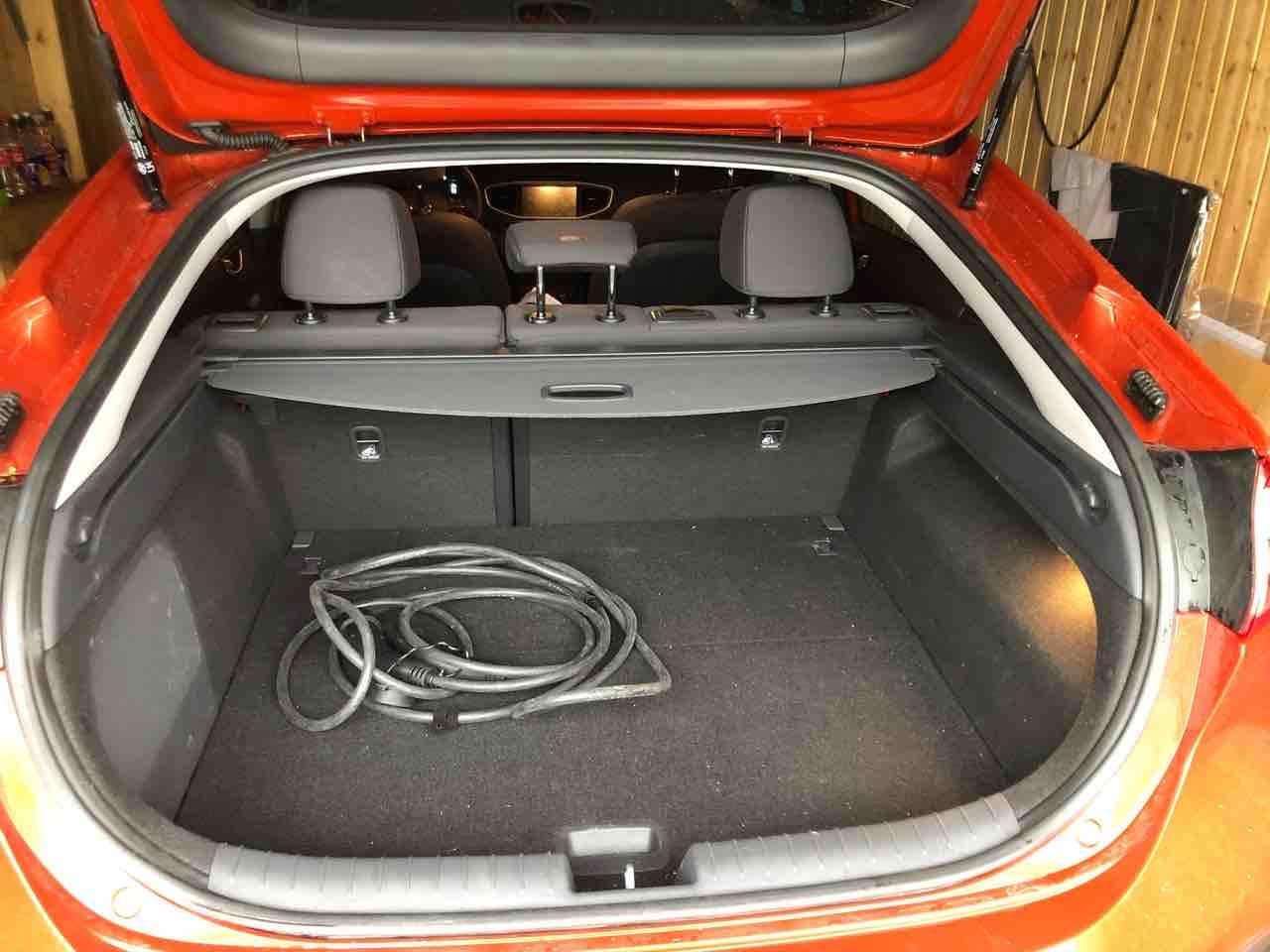 Hyundai Ioniq med Tilhengerfeste