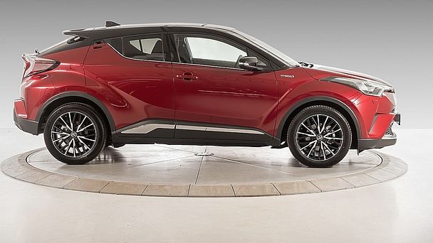 Toyota CHR med Babysete