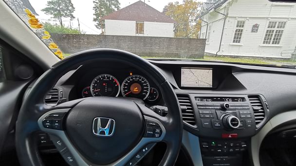 Honda Accord Tourer med Vinterdekk