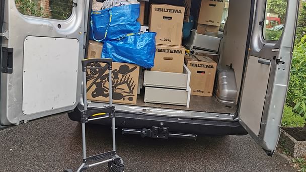 Ford Transit Connect Flyttebil