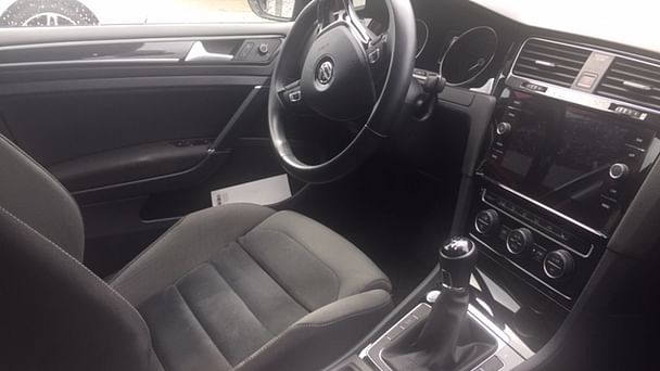 Volkswagen Golf R