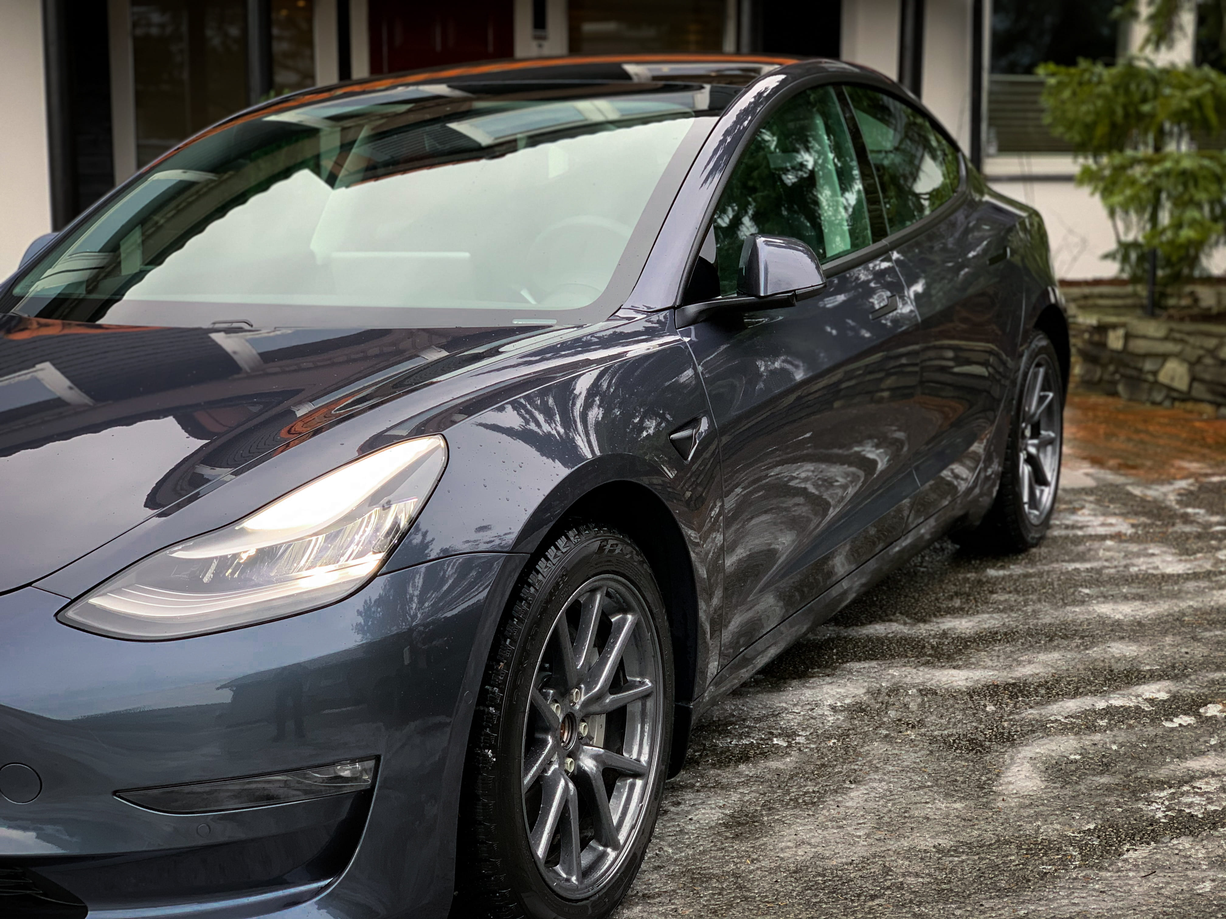 Tesla Model 3 Long Range AWD med Aircondition