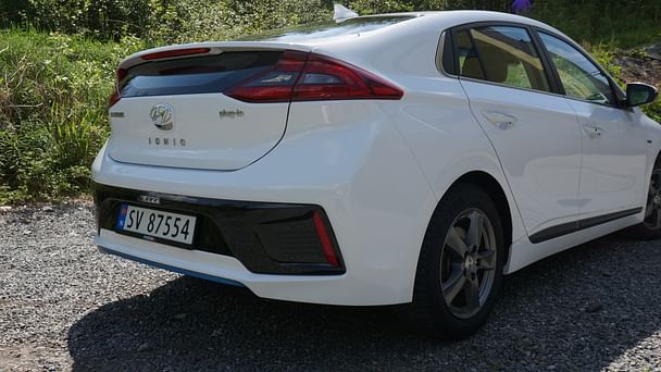 Hyundai Ioniq med Lydinngang