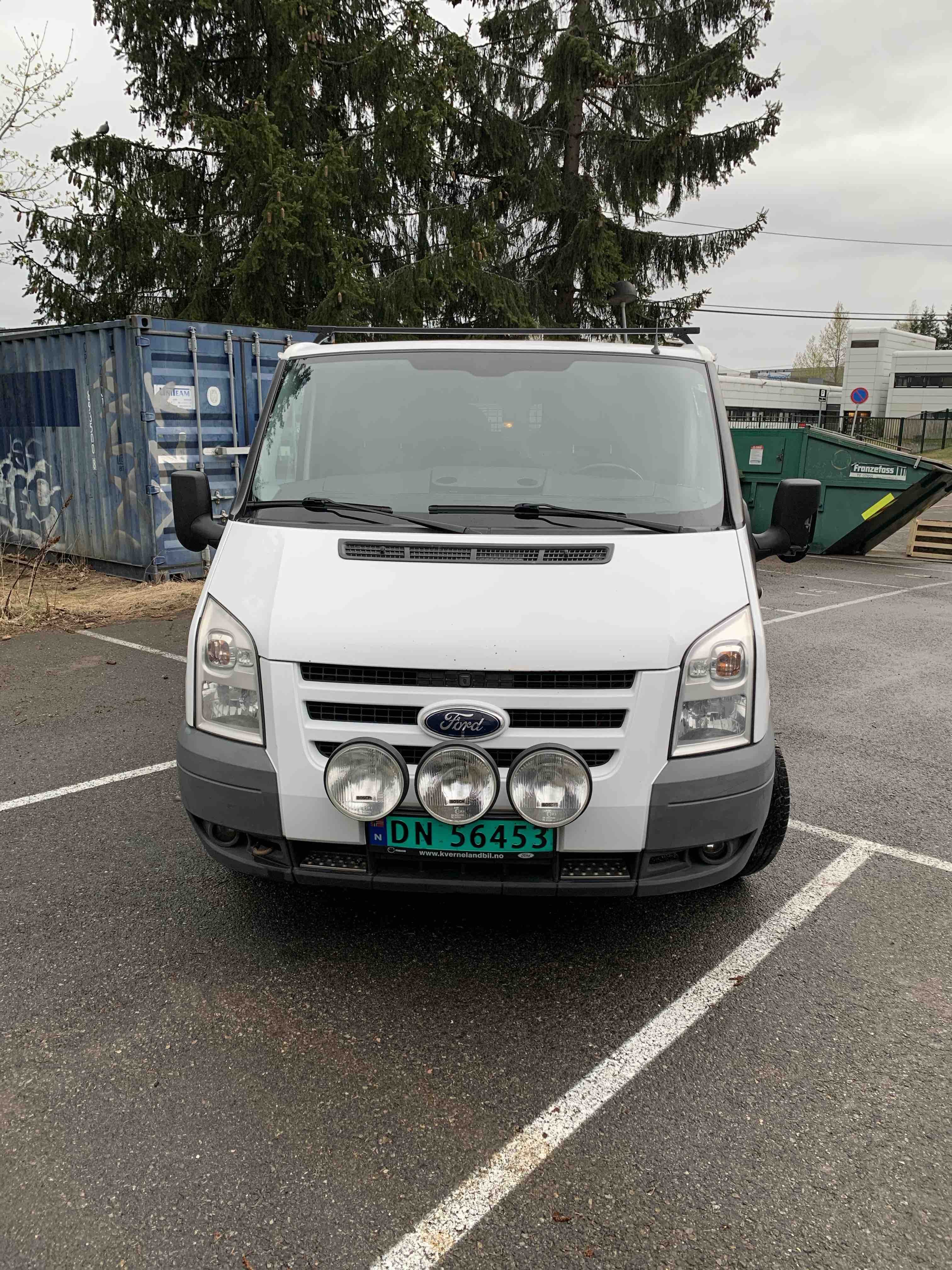 Ford Transit Varebil 115 T300 med Bluetooth audio