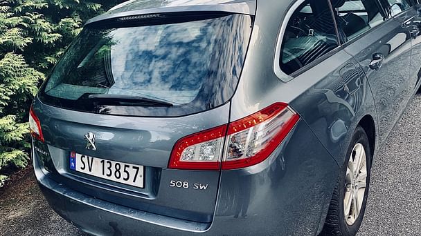 Peugeot 508 RXH med Vinterdekk